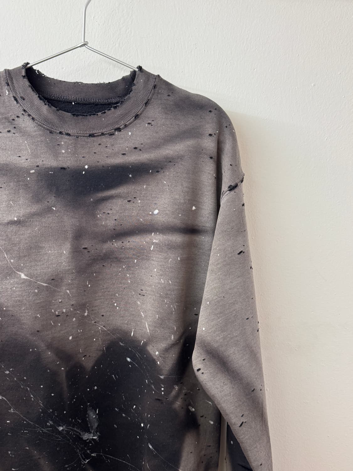 00‘s sun bleached painter sweatshirt 상품이미지3