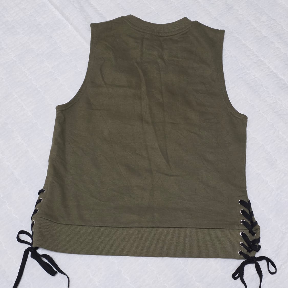 카키 민소매 티셔츠 나나깔 오네갸루st 레이스업 상품이미지2