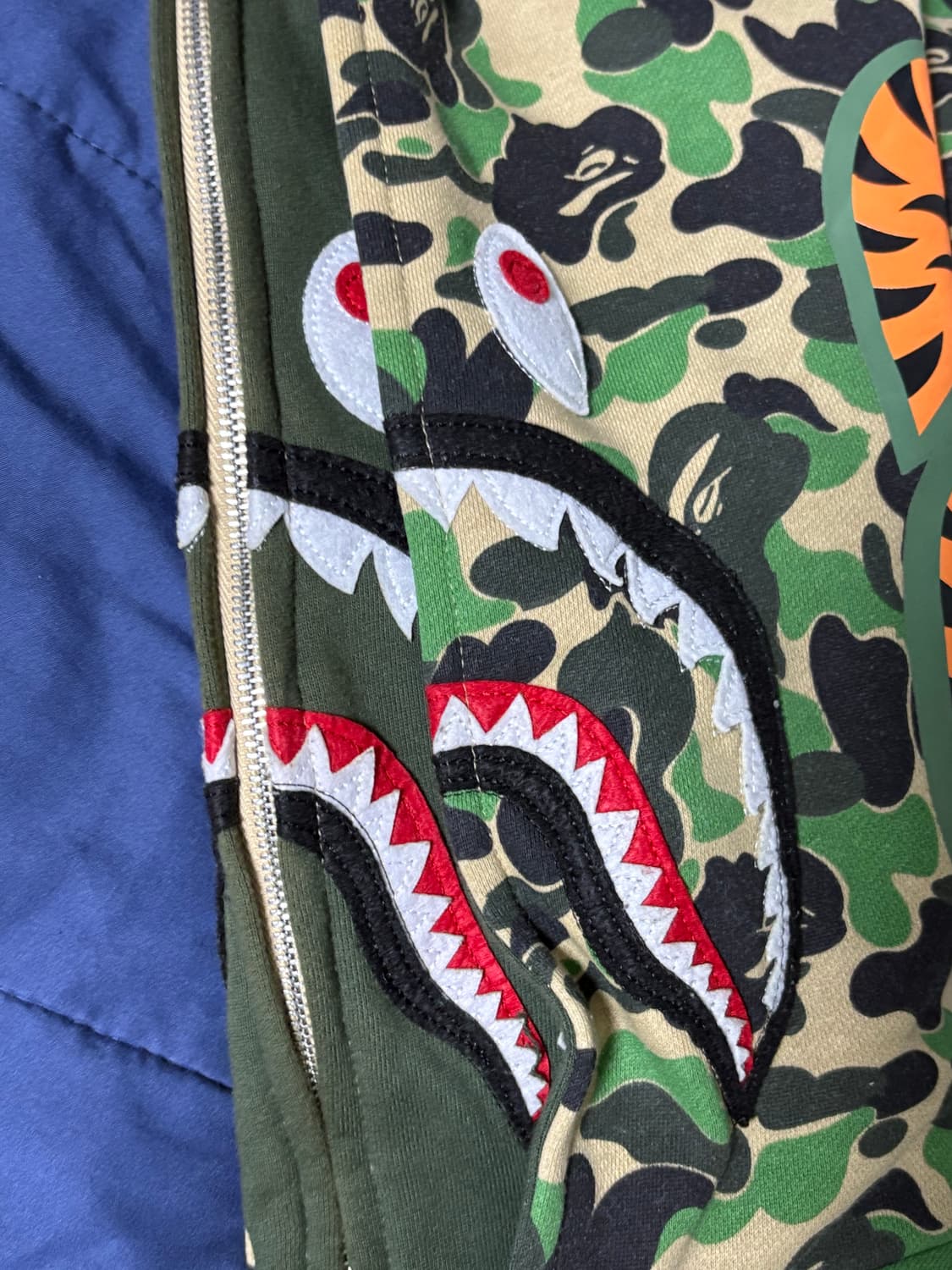 베이프 후드집업 팝니다! 상품이미지3