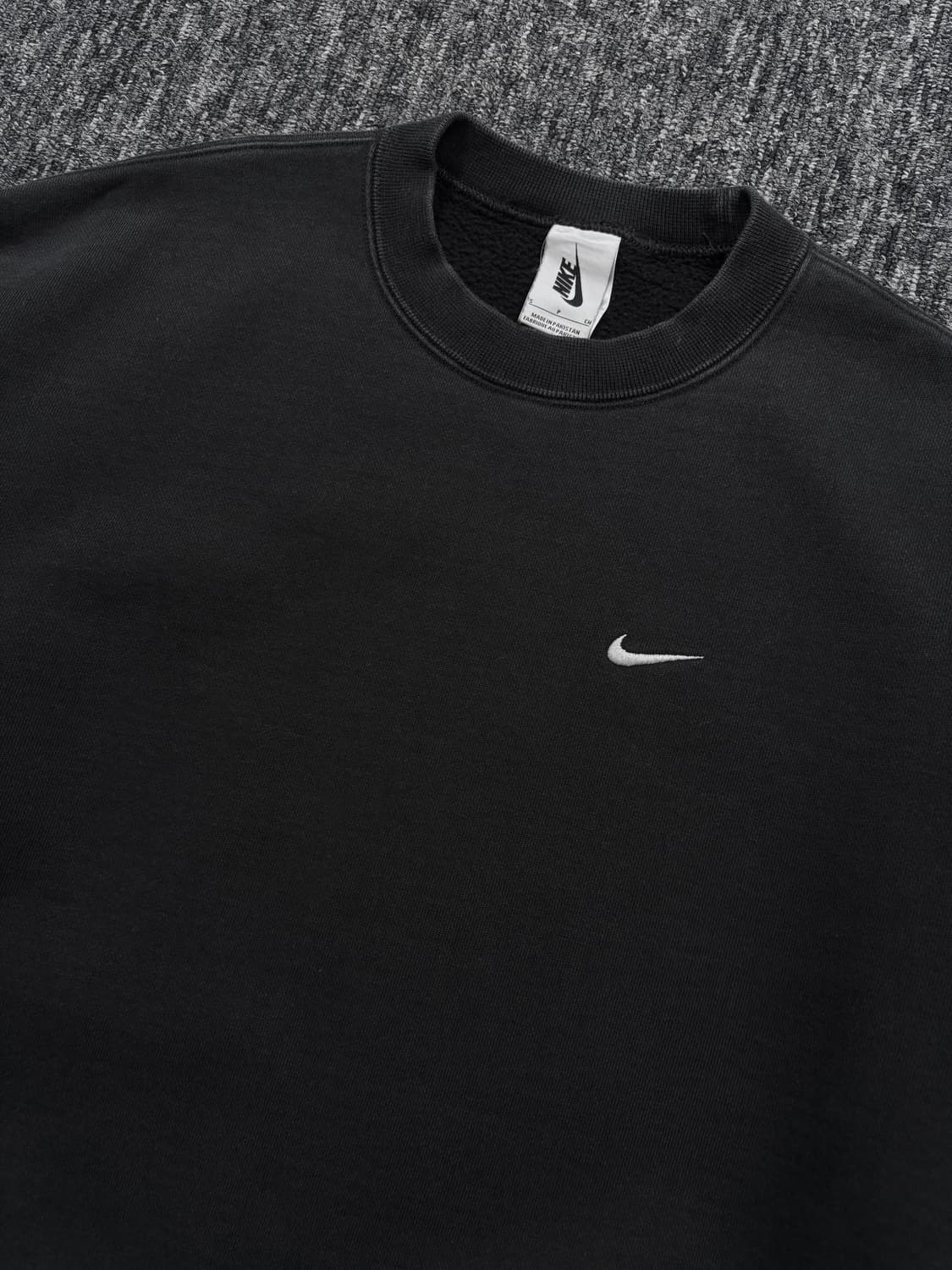 나이키 NRG 솔로 스우시 블랙 맨투맨 상품이미지4