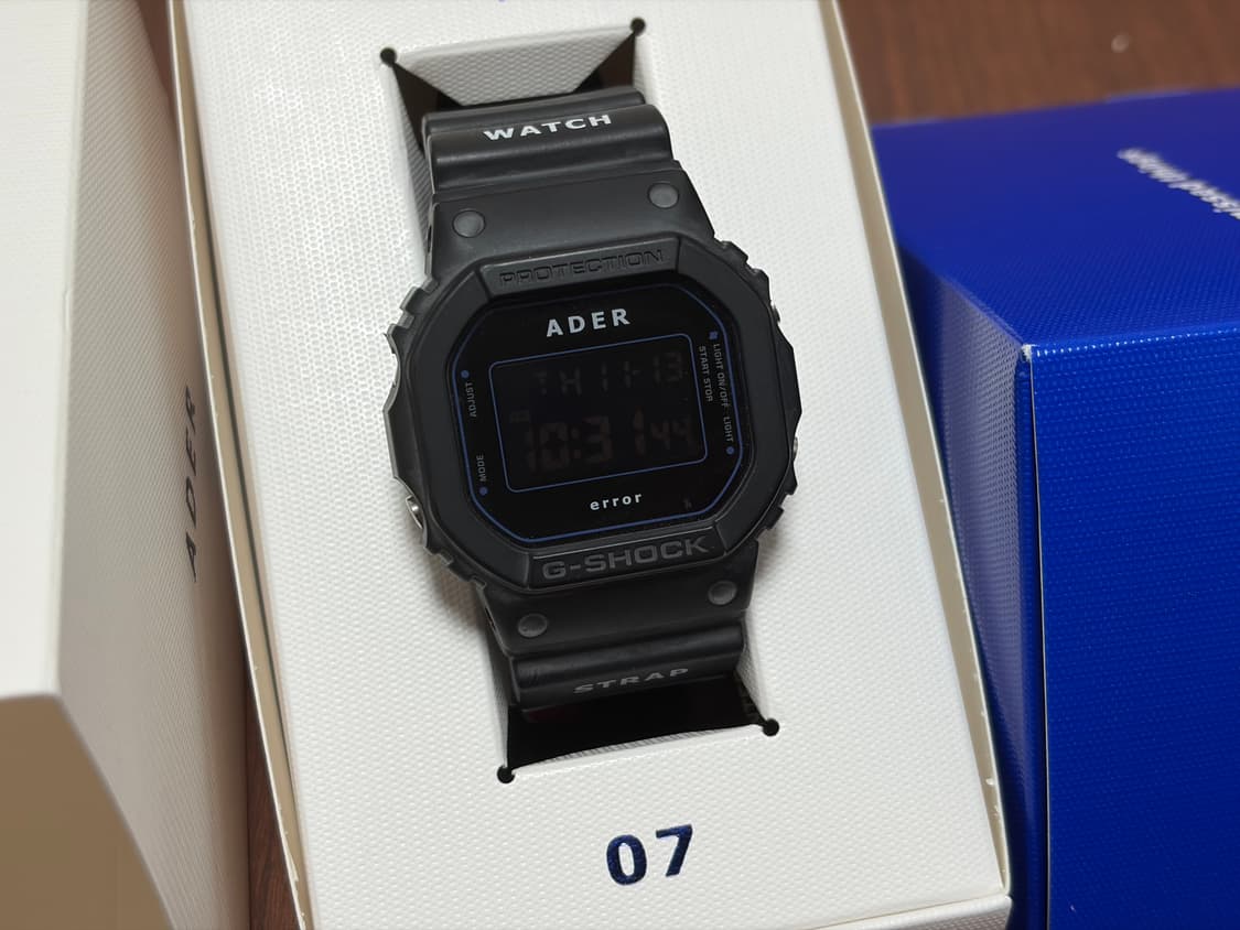 지샥 G-SHOCK x 아더에러 콜라보 DW-5600ADER 상품이미지2