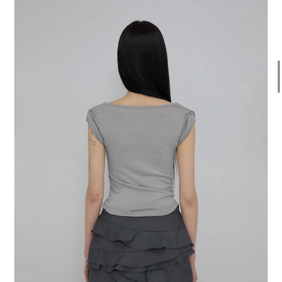 플레어업 Draped Roll-Up T-Shirt 상품이미지2