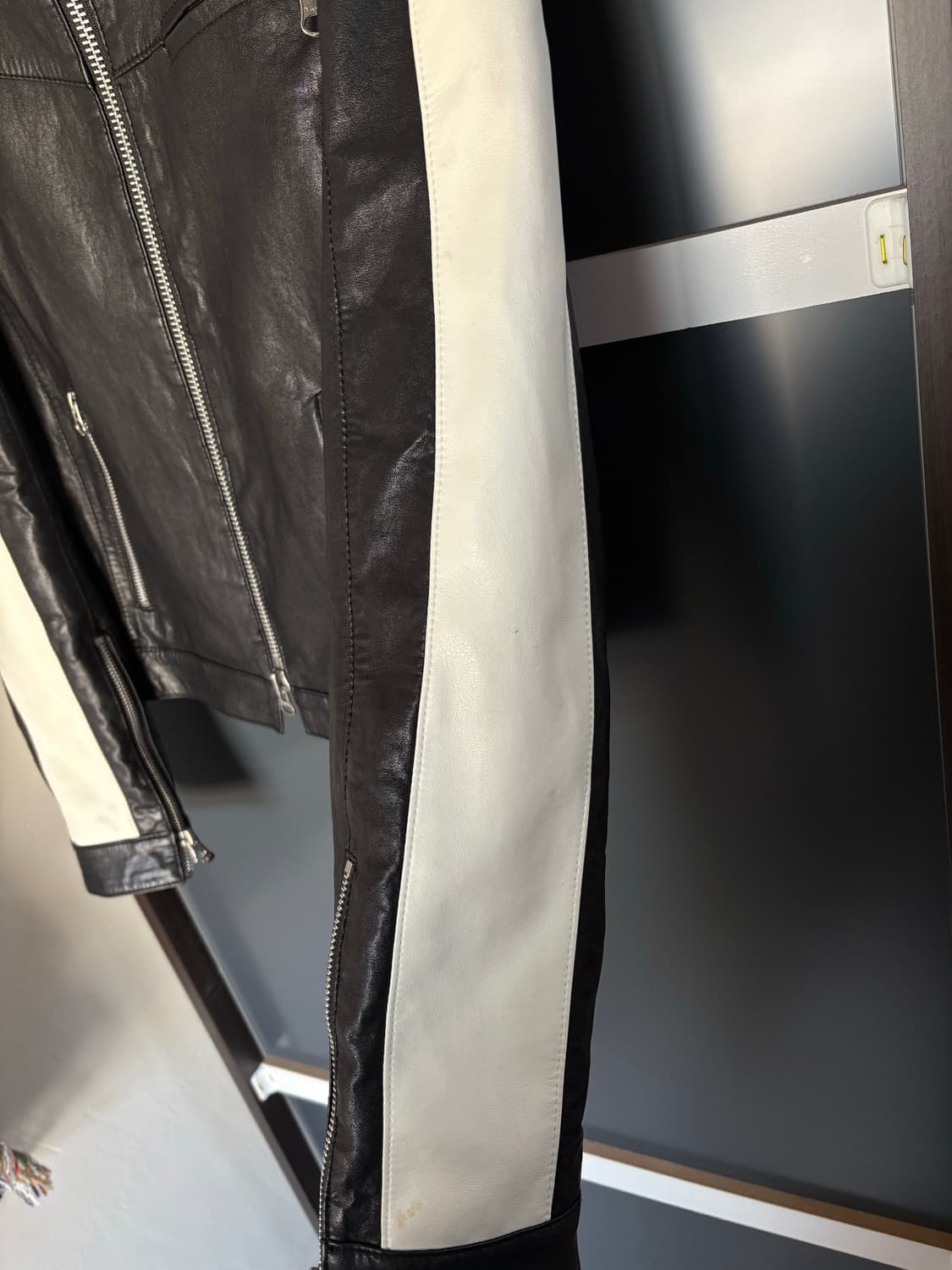 TheOpen  Product 레더자켓 1 상품이미지4