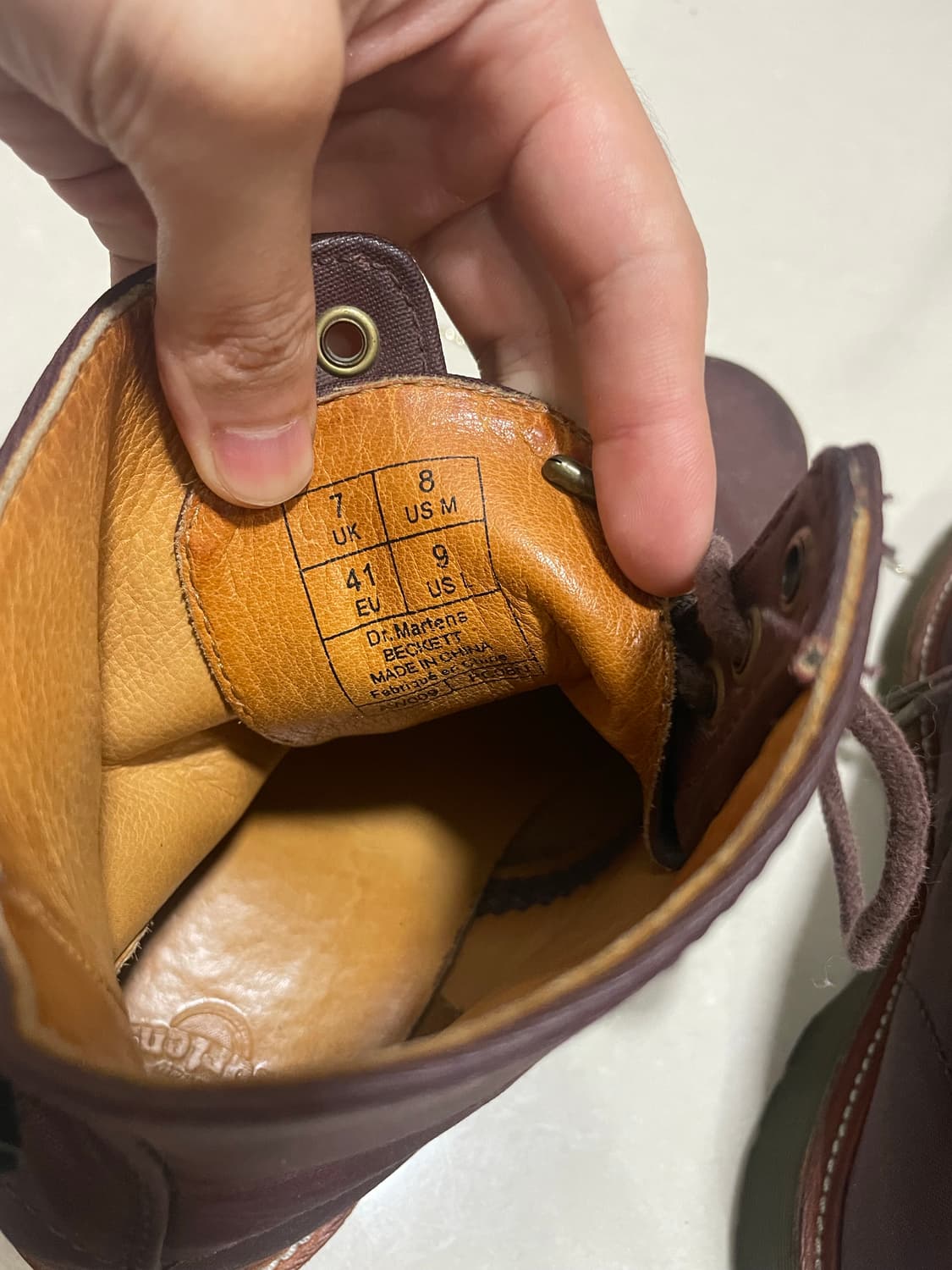 닥터마틴 부츠 버건디색상 UK 7 상품이미지3
