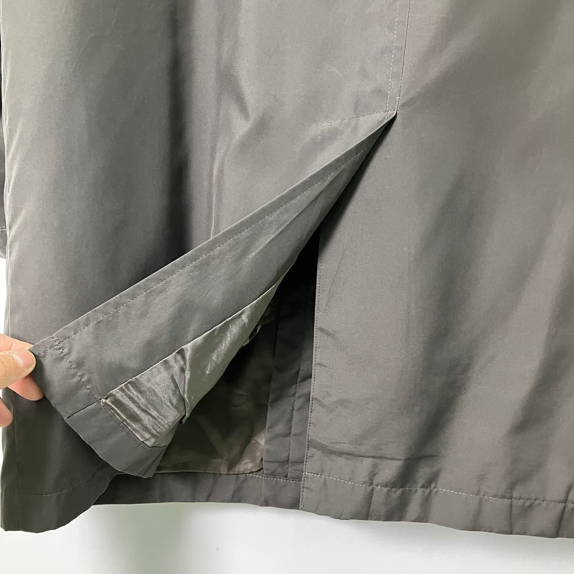 버버리 카키 나일론 라이너 자켓 S 상품이미지7