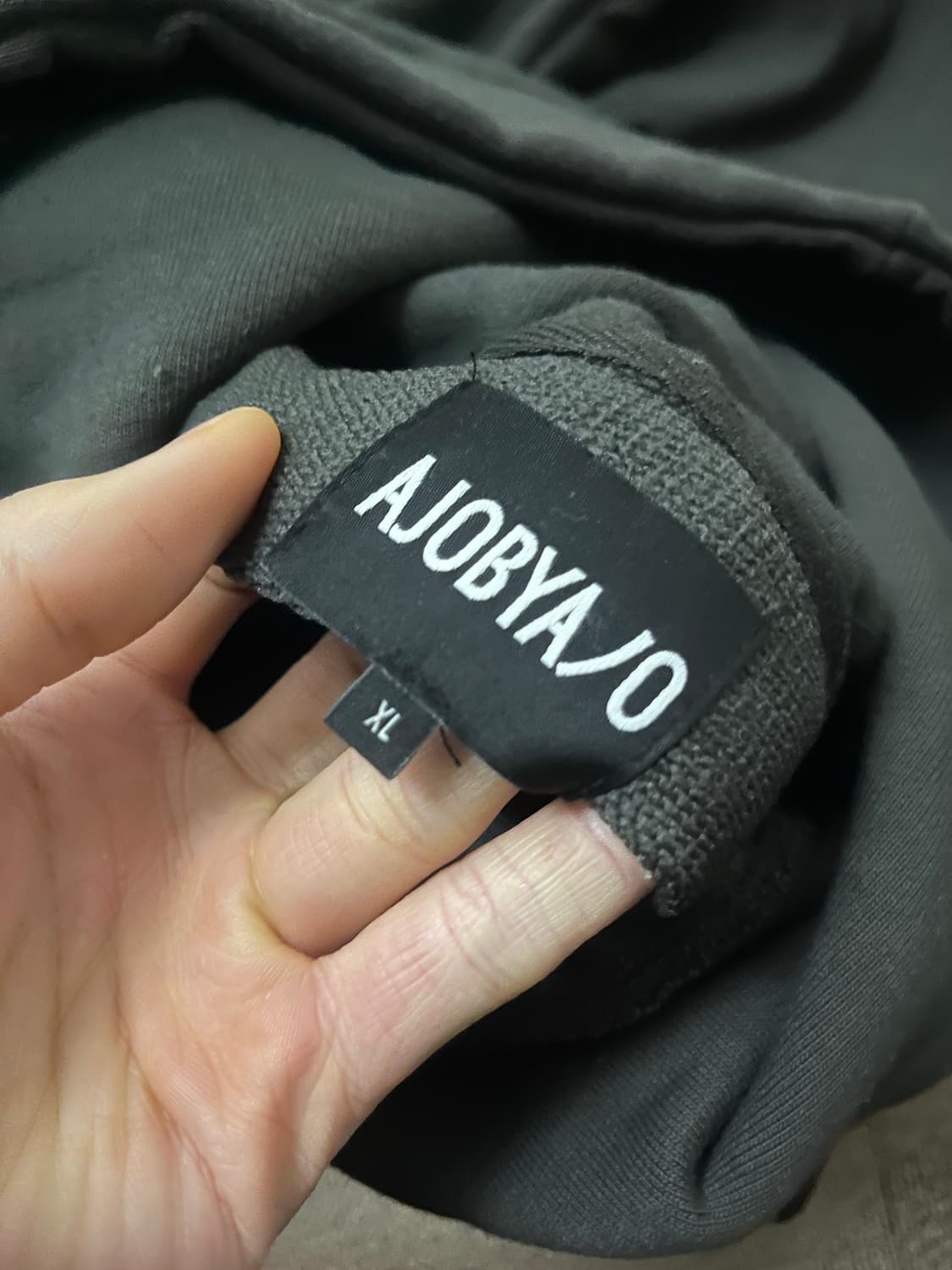 아조바이아조 크롭 후드티 상품이미지4