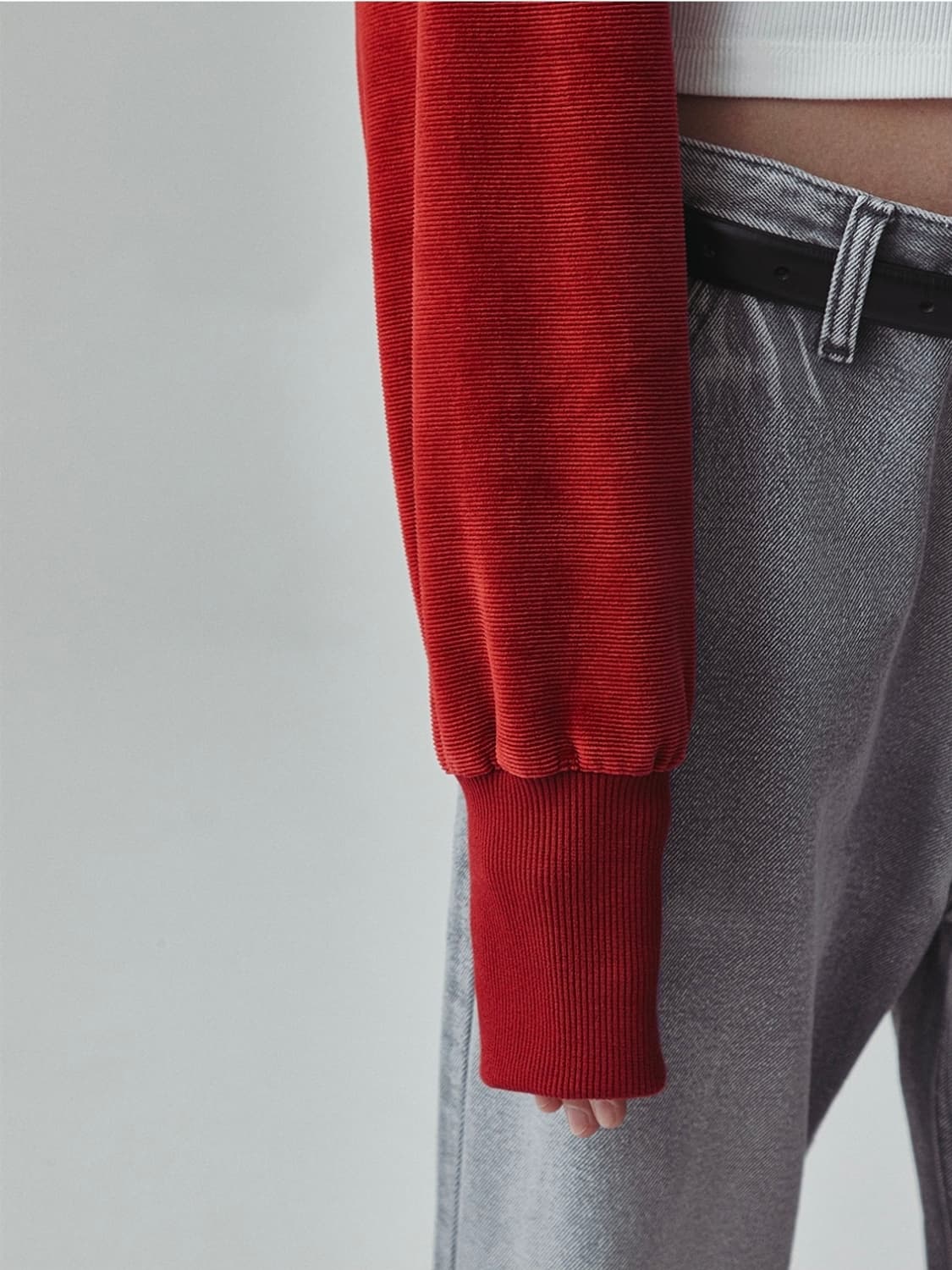 메그제이 벨벳 크롭 후드집업 상품이미지7