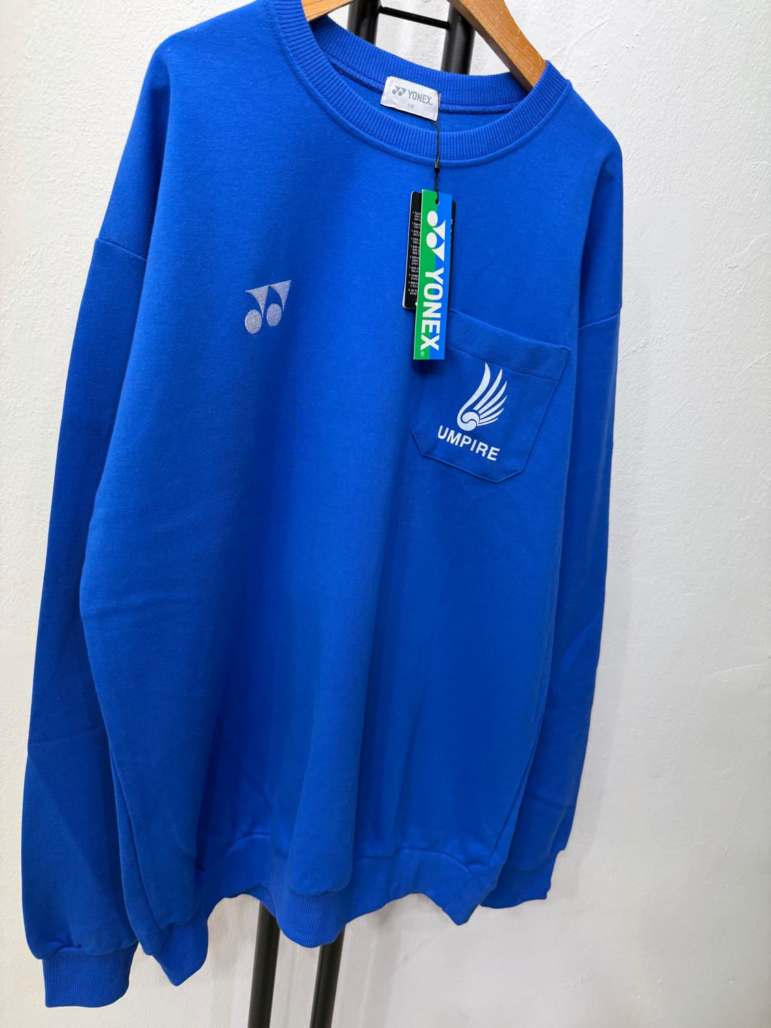 새제품) 요넥스 파랑색 엄파이어 맨투맨 티셔츠 110 상품이미지2