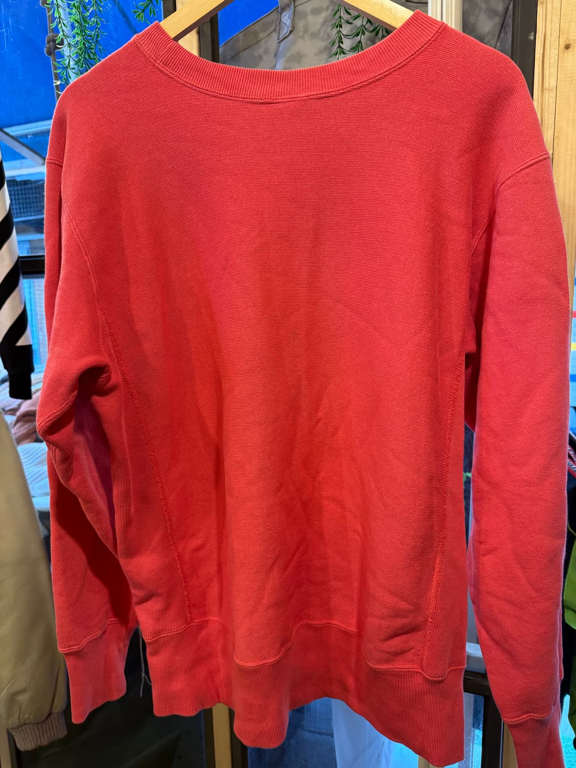 챔피온 핑크 맨투맨 상품이미지3