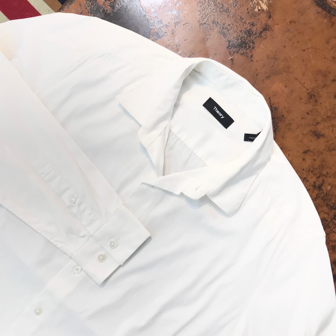 띠어리 화이트 코튼 드레스셔츠 와이셔츠 남성 105 사이즈 상품이미지3