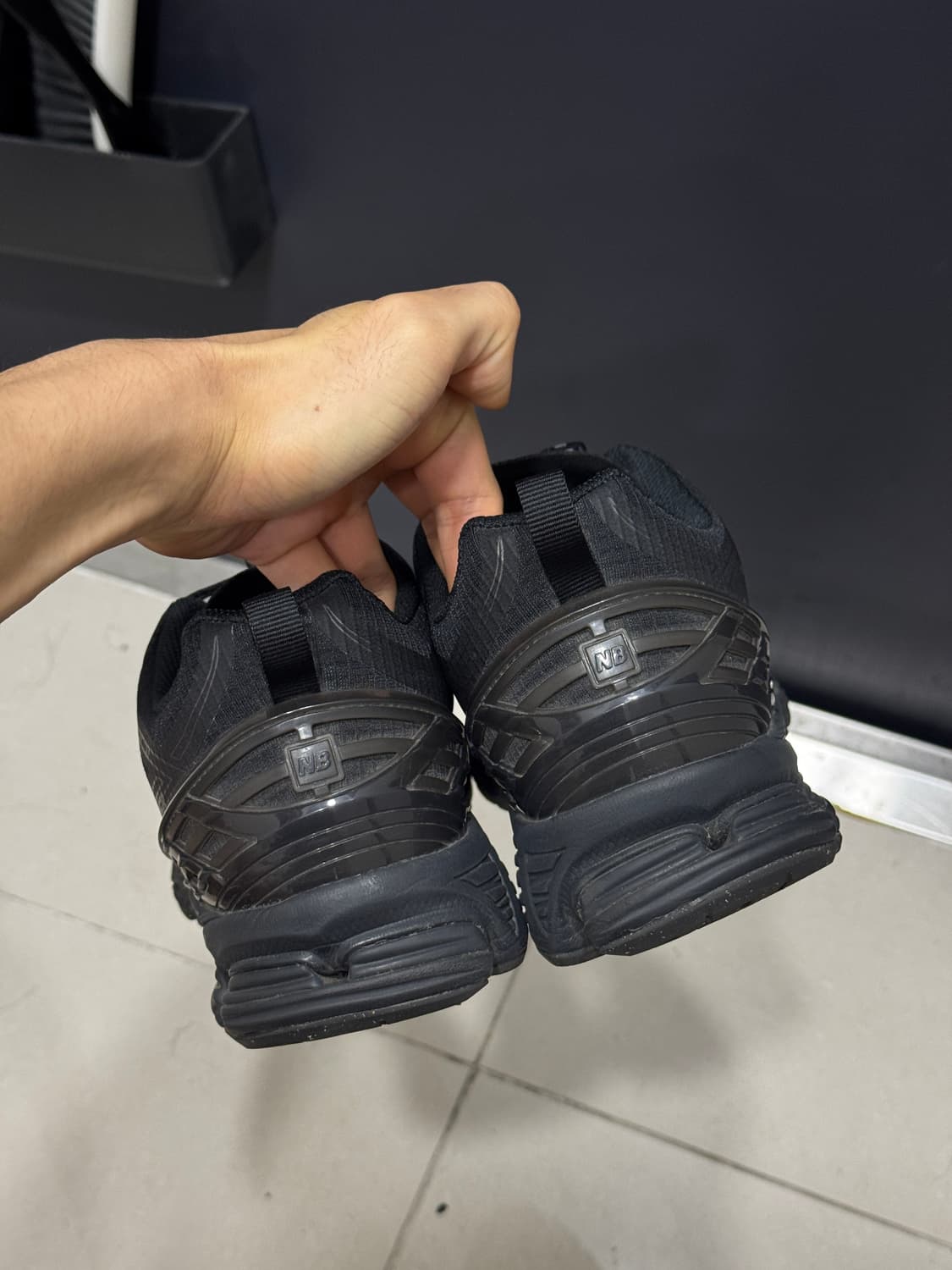 [285] 뉴발란스 1906R 블랙 다크 실버 메탈릭 U1906RNB 상품이미지3