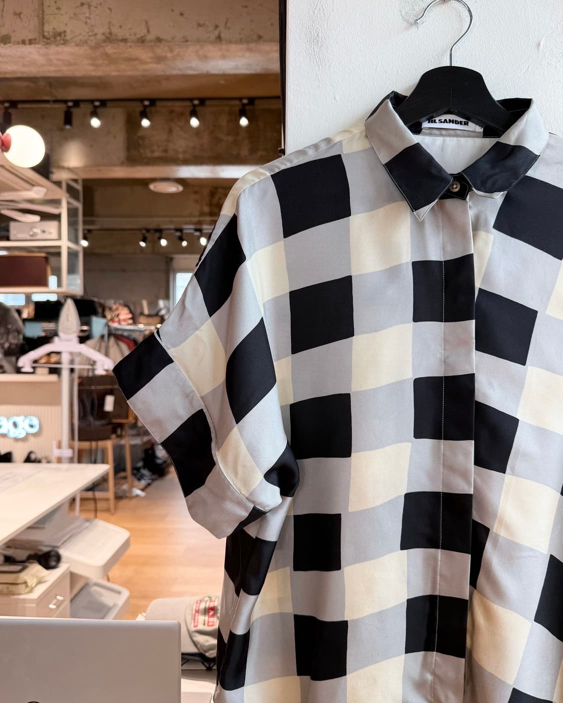 질샌더 체크 실크 언발 하프 셔츠  상품이미지4