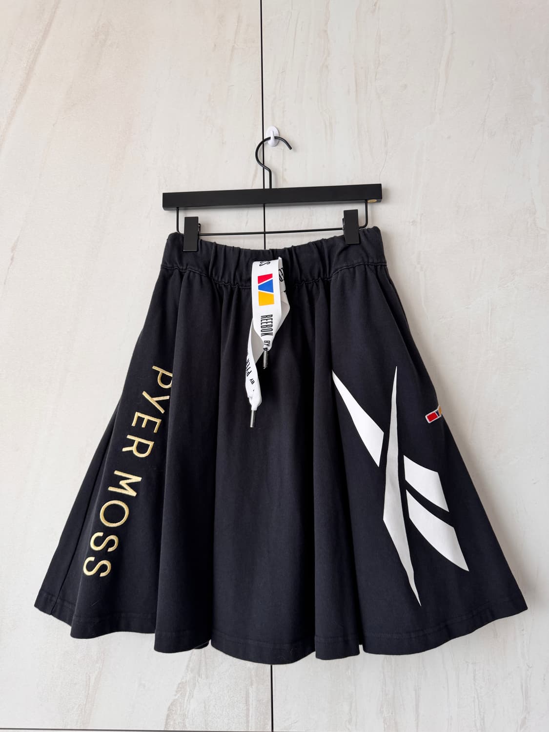 텍있는 새상품 리복 Pyer Moss 콜라보 포켓스커트 XS(44,55사 상품이미지1