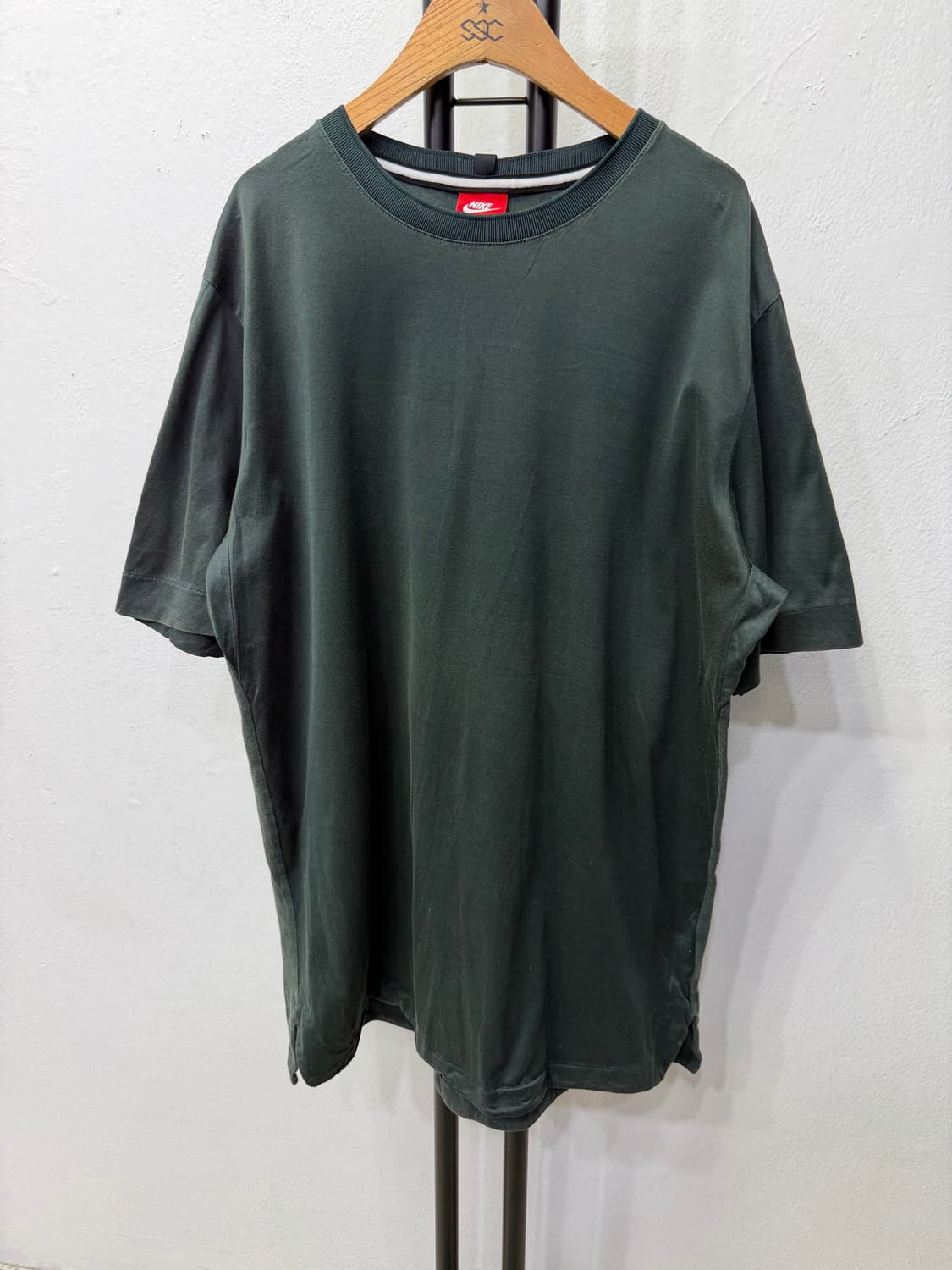 정품) 나이키 남성 반팔티 딥그린 XL 상품이미지1