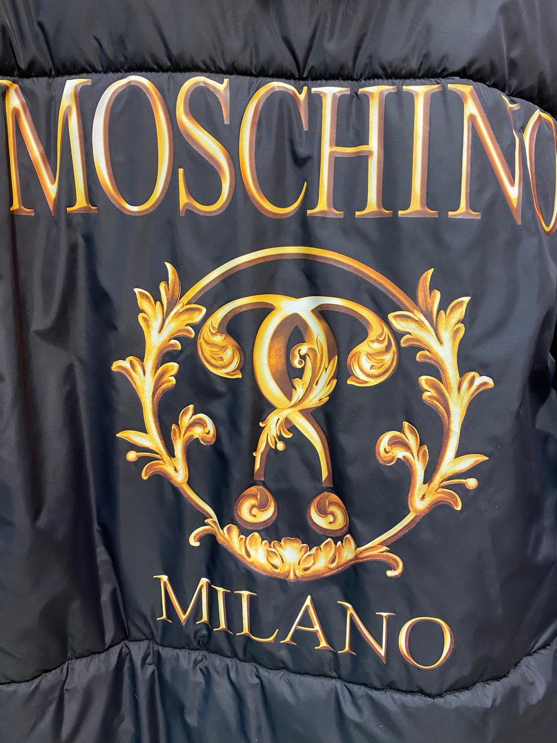 모스키노 블랙 패딩 코트 38(정품) 상품이미지3