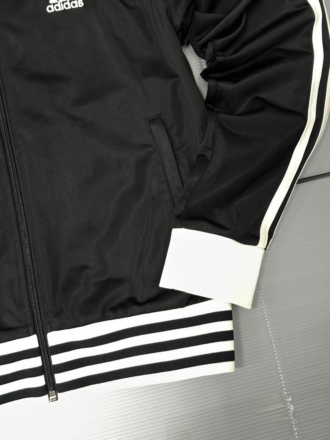 아디다스 트랙탑 져지 검흰 95 상품이미지3