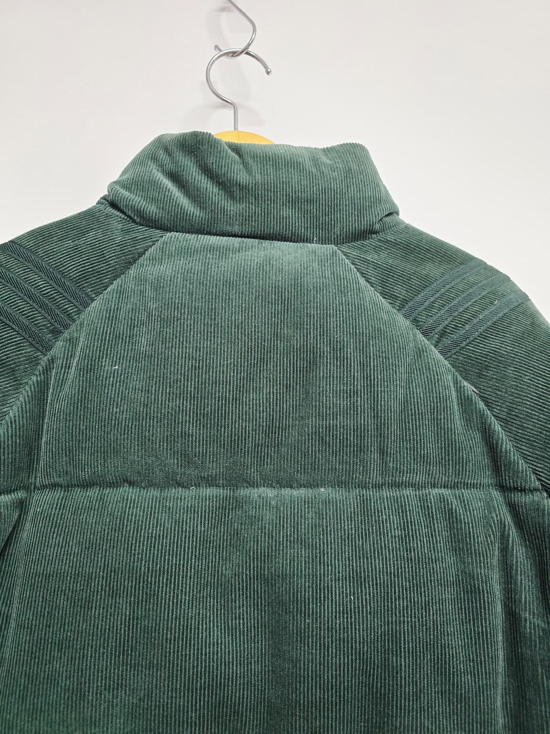 아디다스 코듀로이 다운패딩 점퍼 그린85 상품이미지5