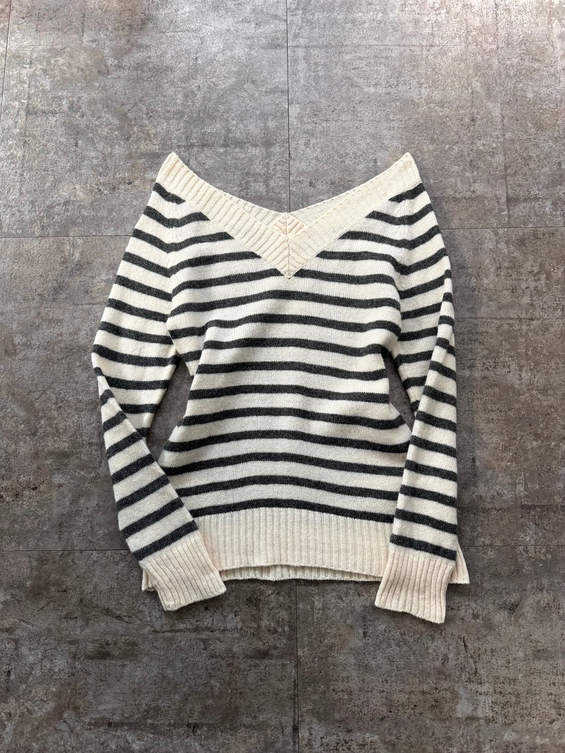 와이드 넥 울 니트 체크 패턴 미니 팬츠 2pcs SET 상품이미지2