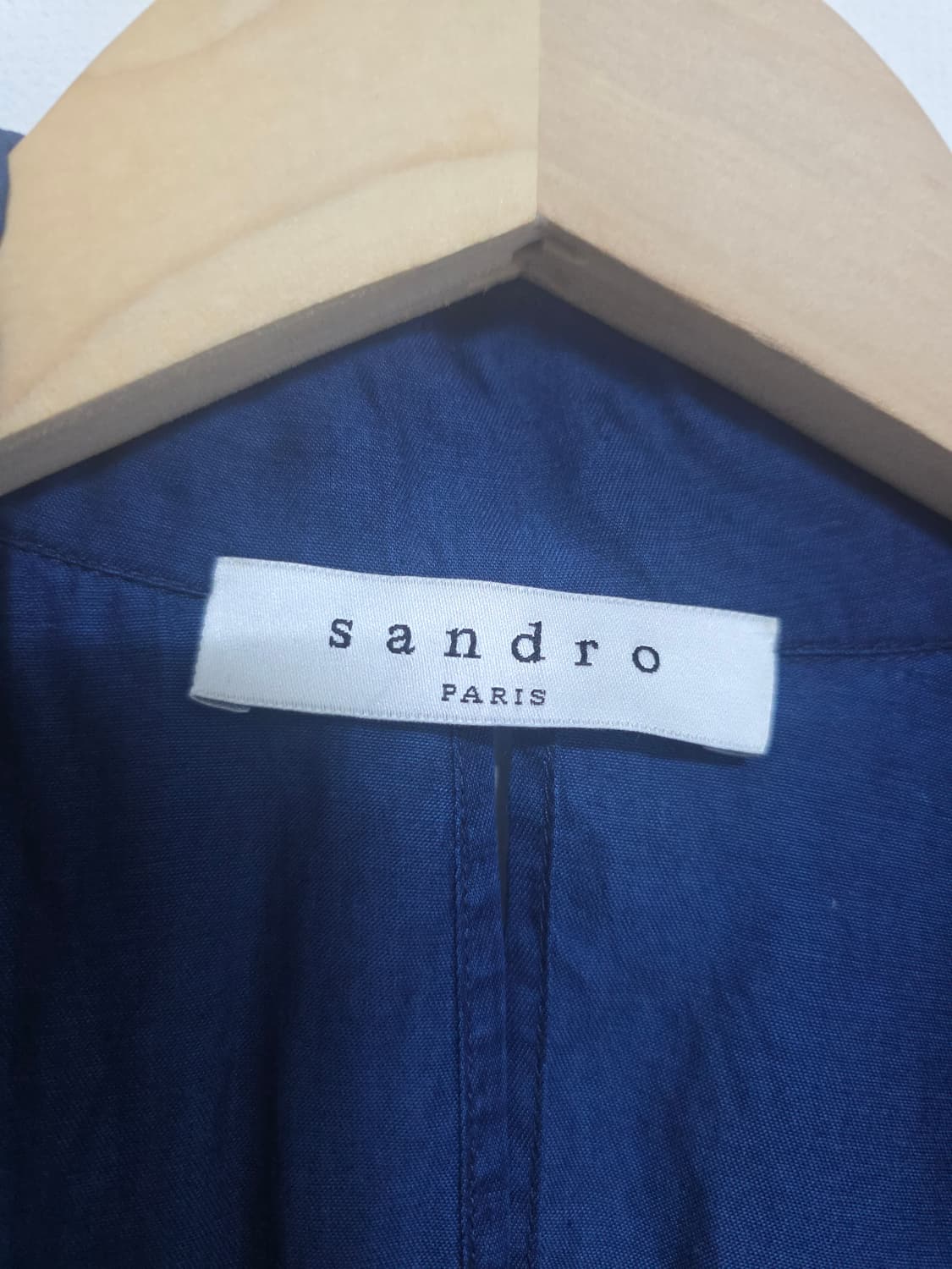 산드로 sandro 네이비 백트임 레이온 블라우스 셔츠 55~통통66 상품이미지3
