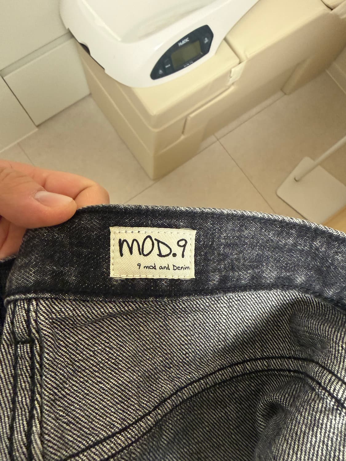 모드나인 Black Stardust MOD1w 팝니다 상품이미지4