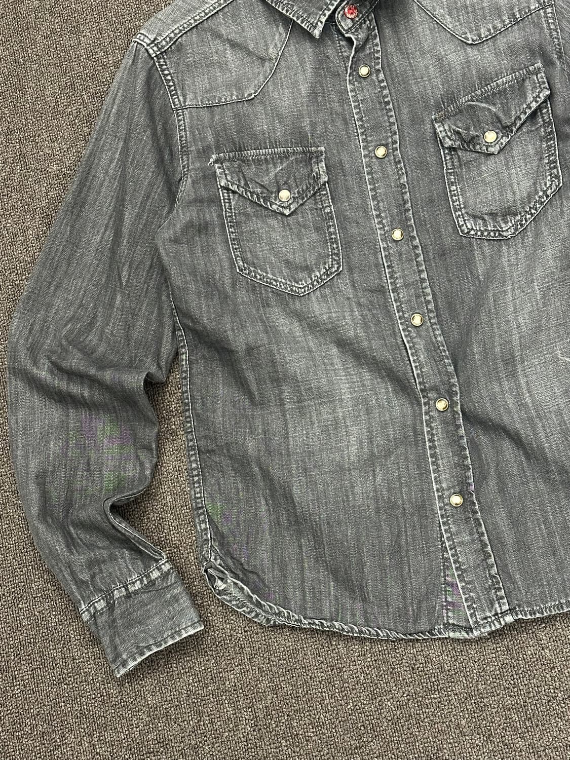 M)Kriff Mayer vintage 여성 흑청 데님 셔츠 상품이미지4