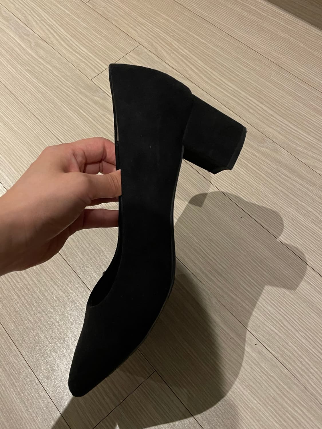 유니클로 블랙 스웨이드 힐 240 상품이미지5