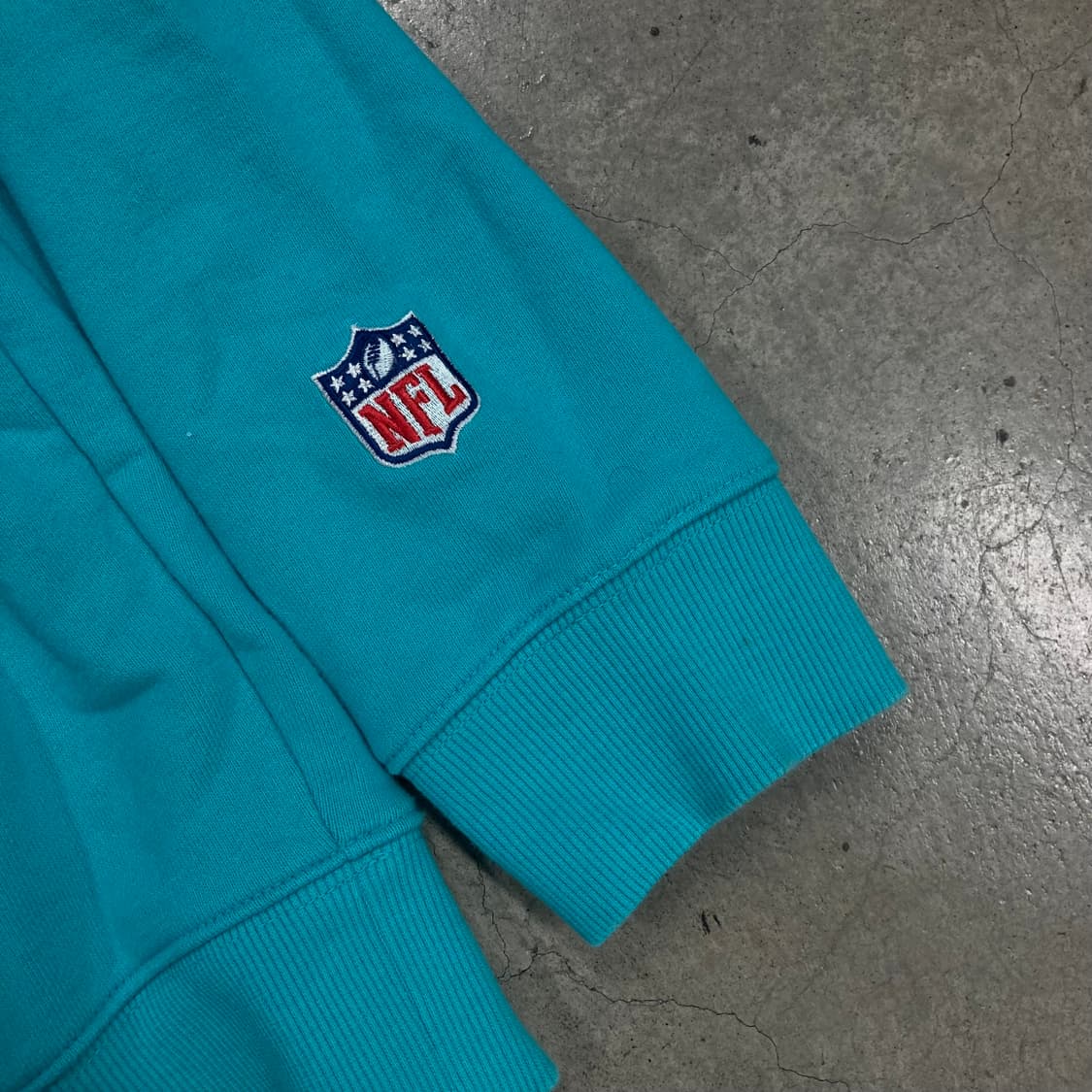 NFL 스카이 컬러 빅로고 맨투맨 상품이미지4