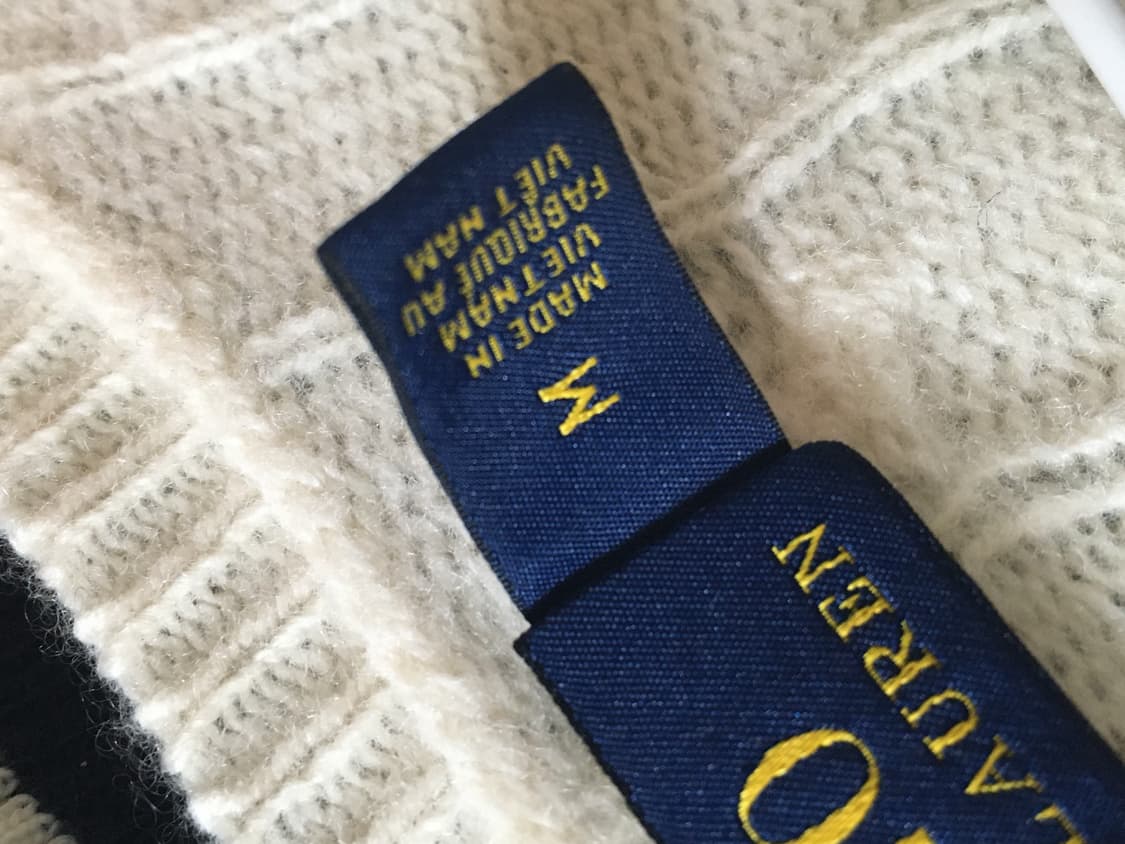 폴로 브이넥 니트 상품이미지3