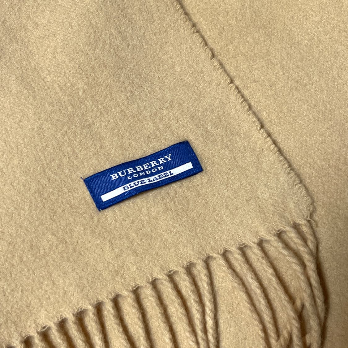 [Burberry Blue Label] Wool 100% Muffler 상품이미지2