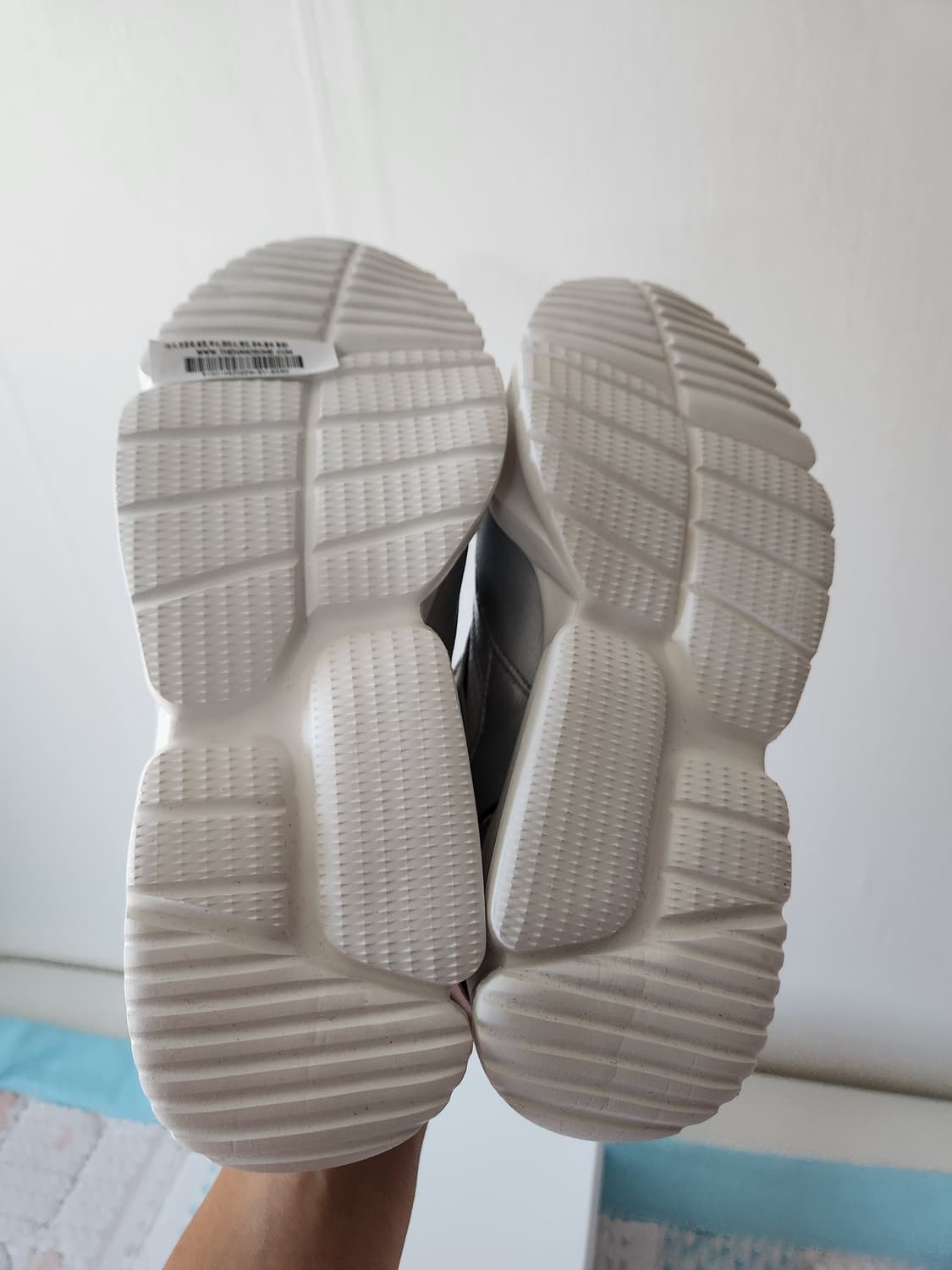 (새상품) 한섬 SYSTEM 시스템 스니커즈 운동화 240 사이즈 상품이미지5