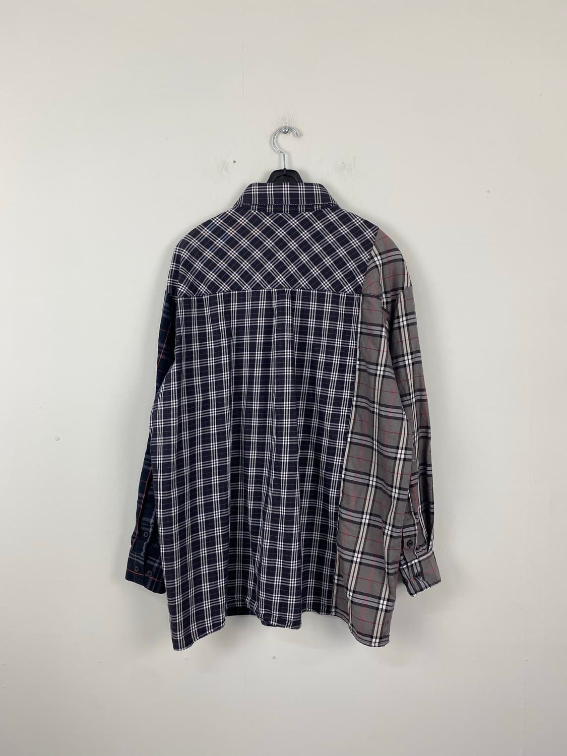 아조바이아조 오버 체크 믹스 셔츠 네이비 F  size 가슴(단면) 59 상품이미지2