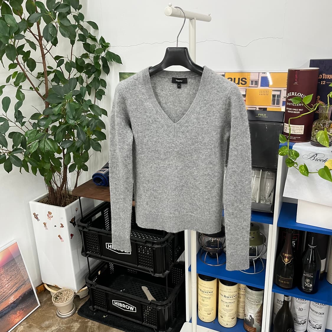 띠어리 우먼 캐시미어 100% 브이넥 니트 P 상품이미지1