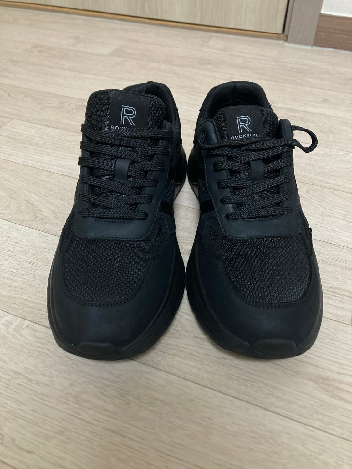 락포트 헤이든 스니커즈 255(260) 판매 상품이미지2