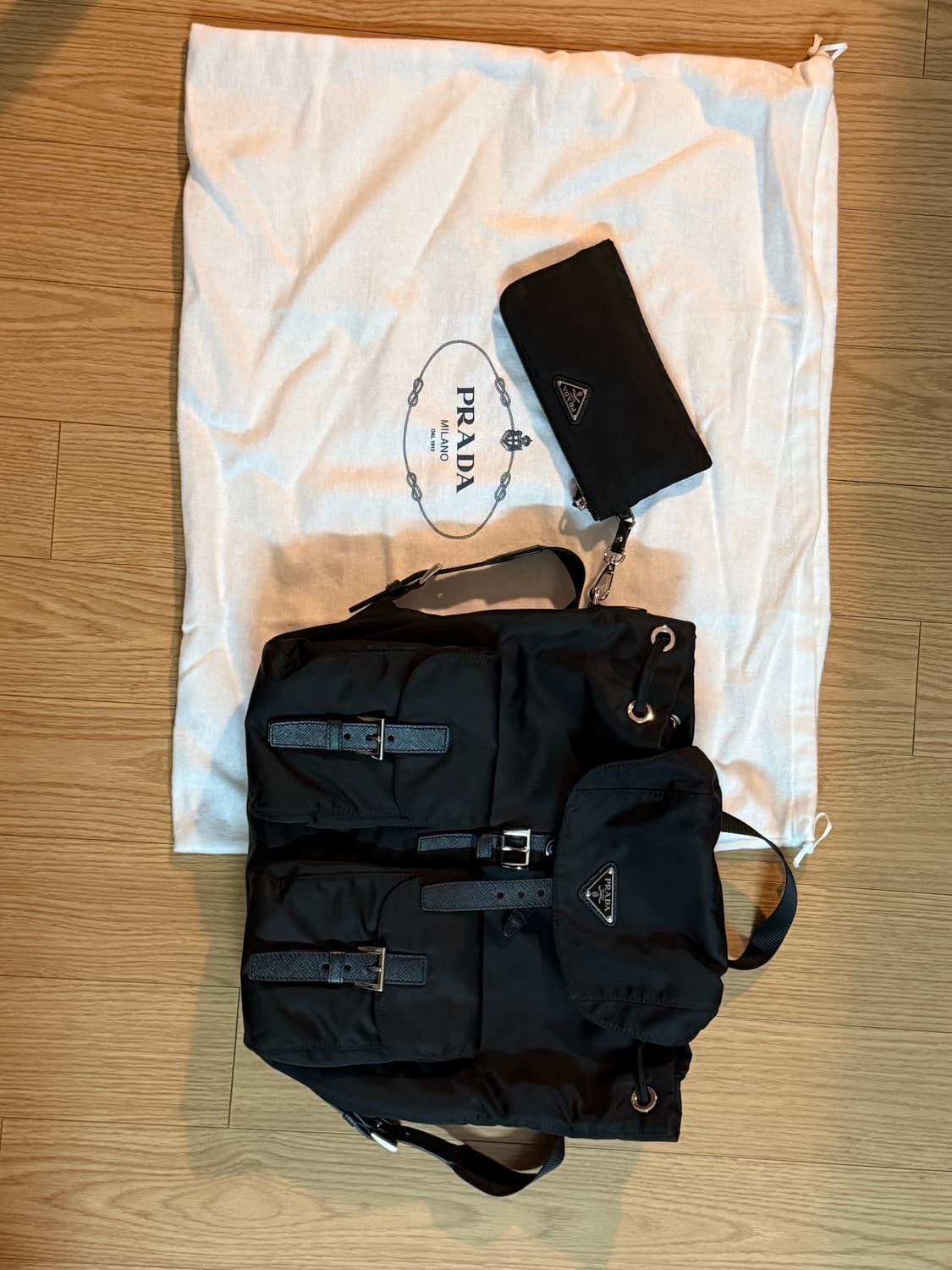 프라다 나일론 백팩 / 긴자 미츠코시 백화점 정품 풀셋 상품이미지1