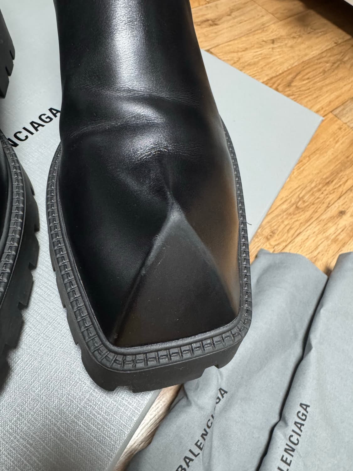 발렌시아가 라이노 부츠 팝니다 상품이미지5