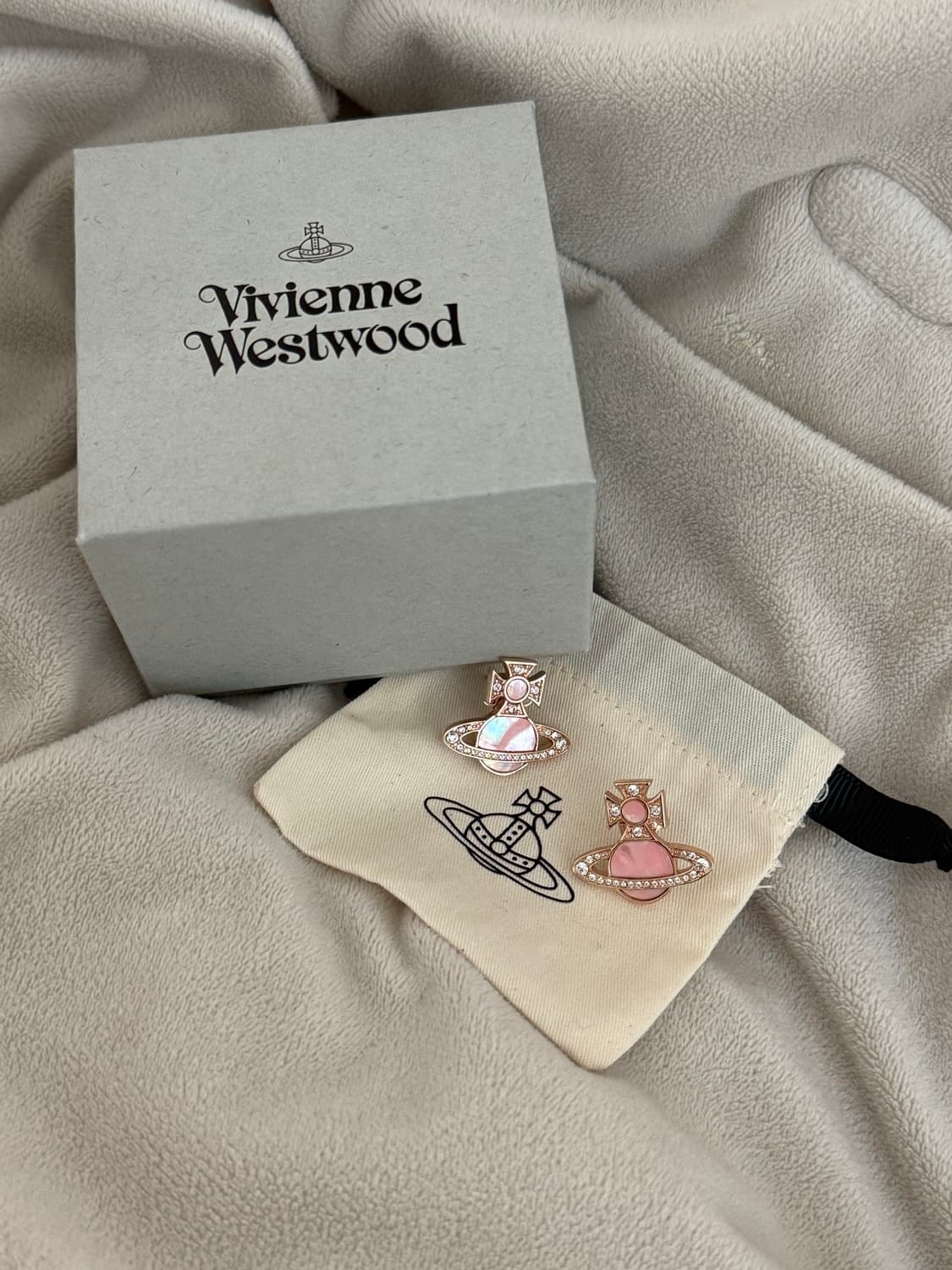 비비안웨스트우드 귀걸이 풀박 상품이미지1