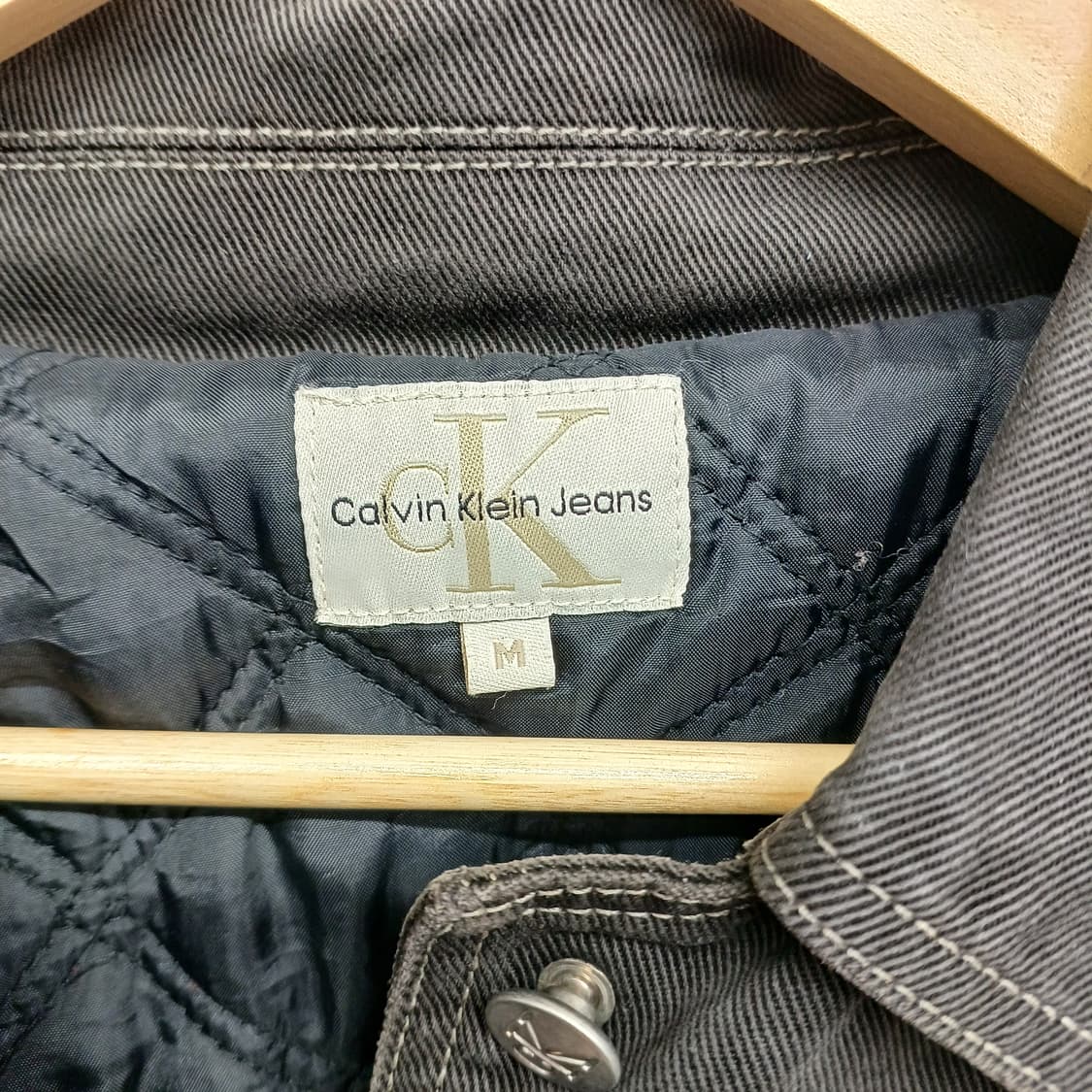 캘빈클라인 진스 블랙 퀼팅 데님 자켓 M
 상품이미지5