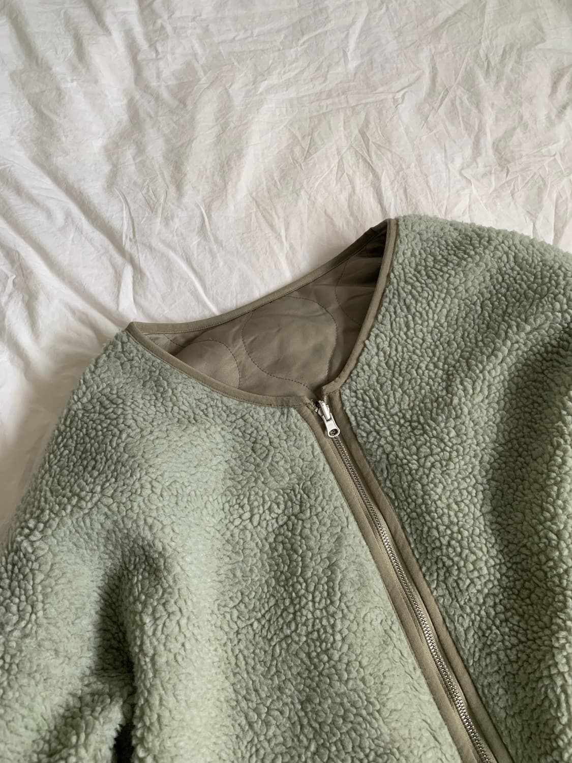 피스타치오 리버시블 점퍼 상품이미지4