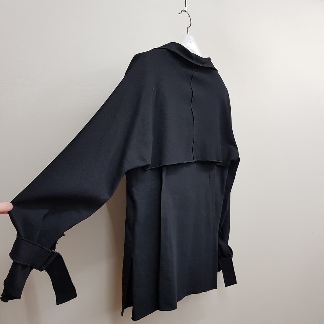 한섬 랑방 린넨 블렌드 드레이프 자켓 82-94-160사이즈 상품이미지4