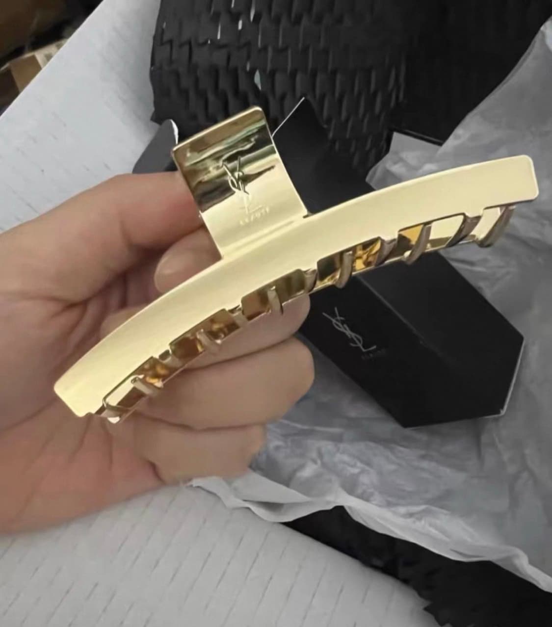  입생로랑 뷰티 헤어 클립 생로랑 집게핀 골드 기프트 상품이미지6