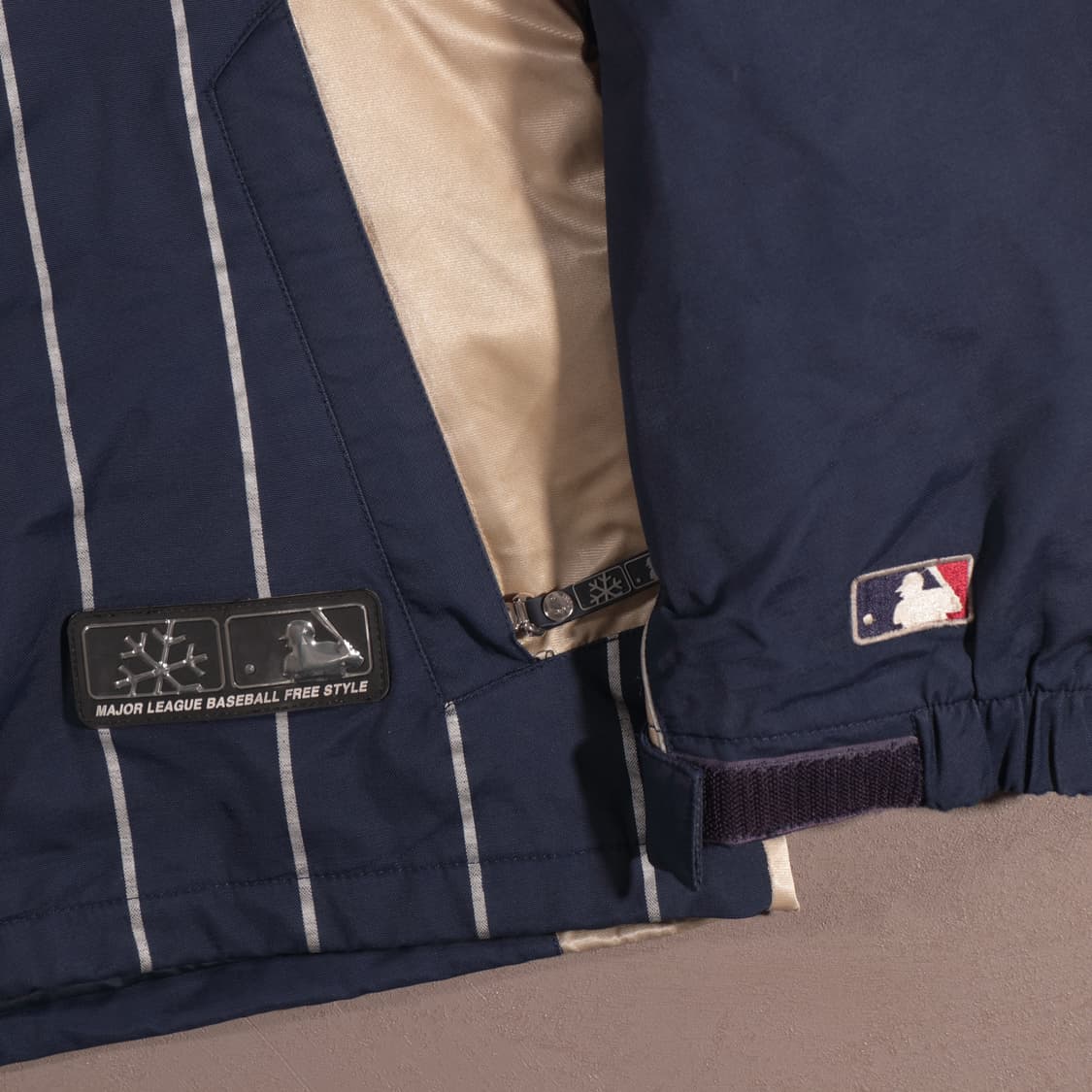 90s MLB 뉴욕 양키스 스타디움 자켓 상품이미지6