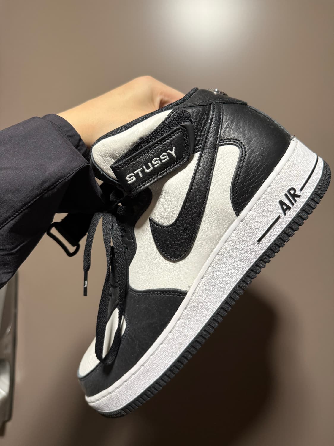 [295]나이키 x 스투시 에어포스 1 미드 SP 블랙 앤 라이트 본 상품이미지5