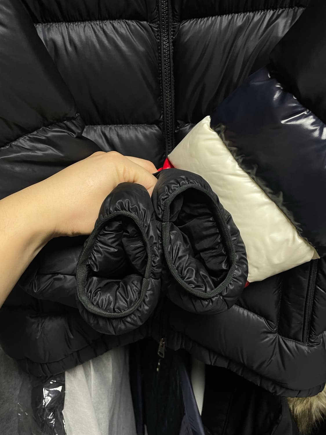 [1사이즈] 몽클레어 윌름 다운 패딩 자켓 상품이미지4