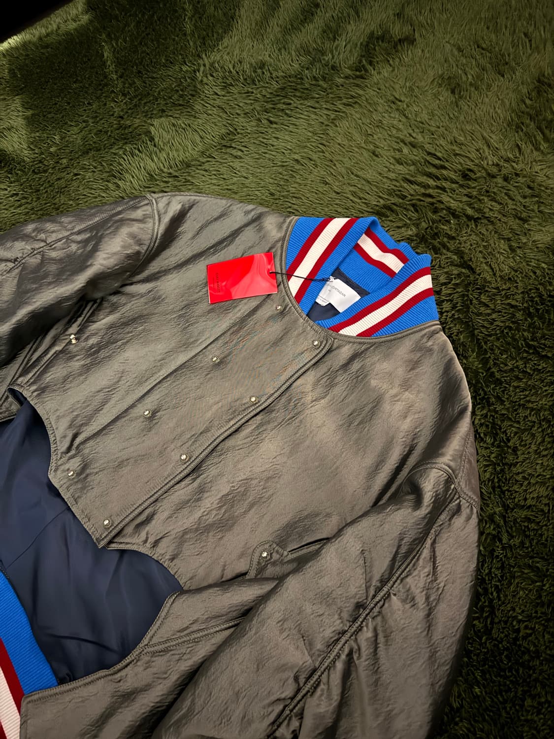 [36] Esteban Cortazar 에스테반 코르타자르 사틴 봄버 상품이미지2