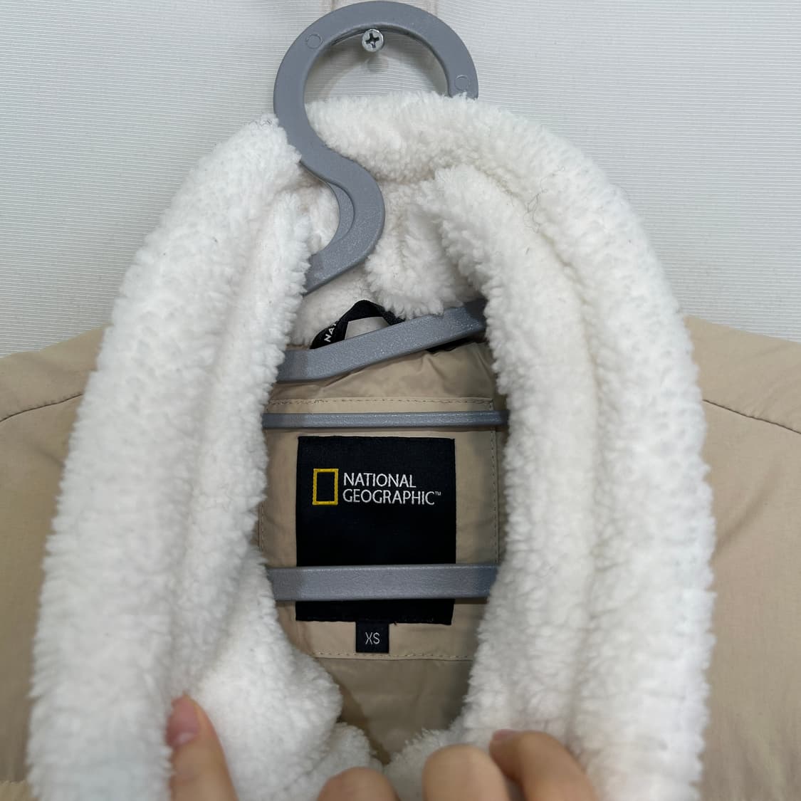 내셔널지오그래픽 2022 오리털 패딩 베이지 남녀공용 상품이미지2