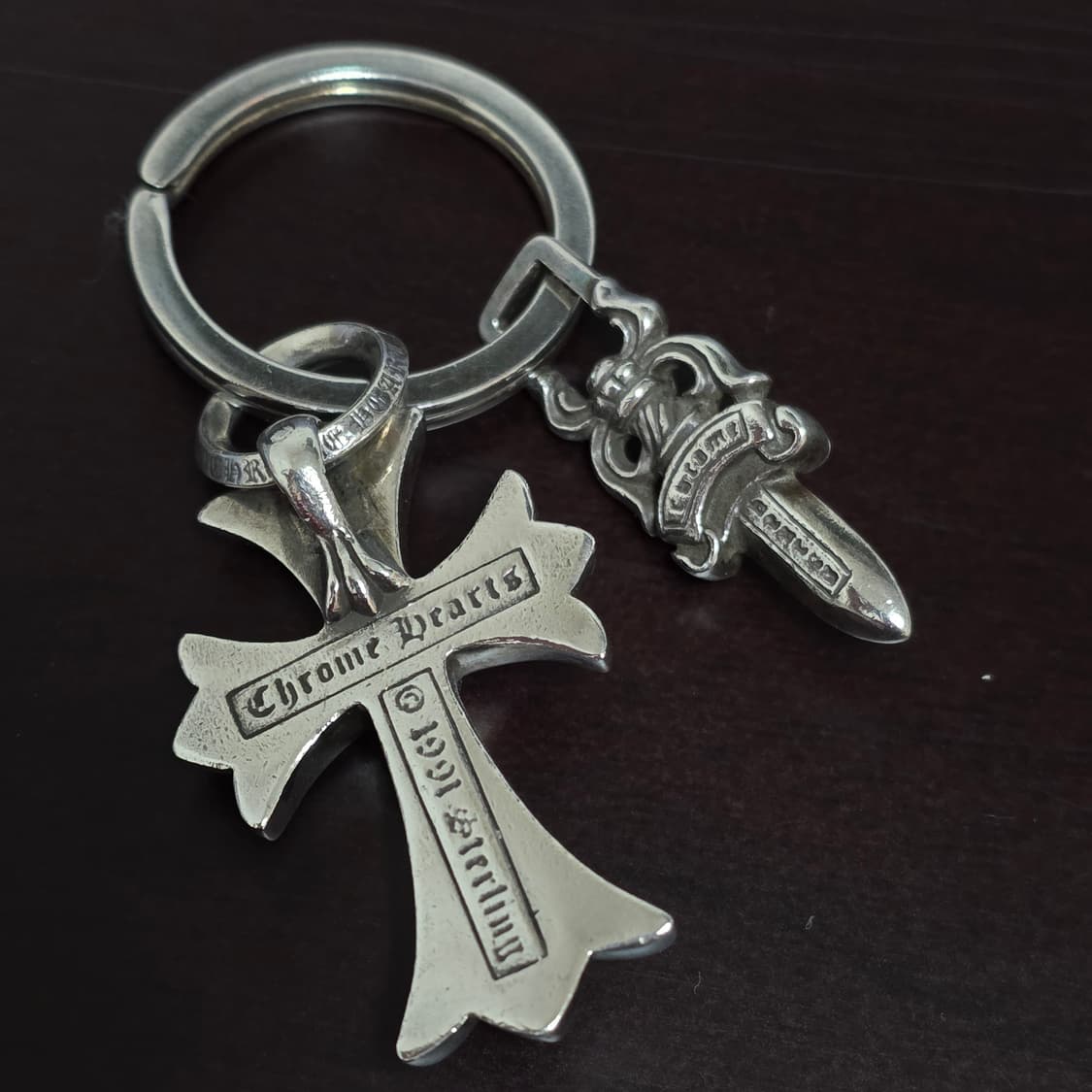 크롬하츠 스몰크로스&5대거 키링 상품이미지2