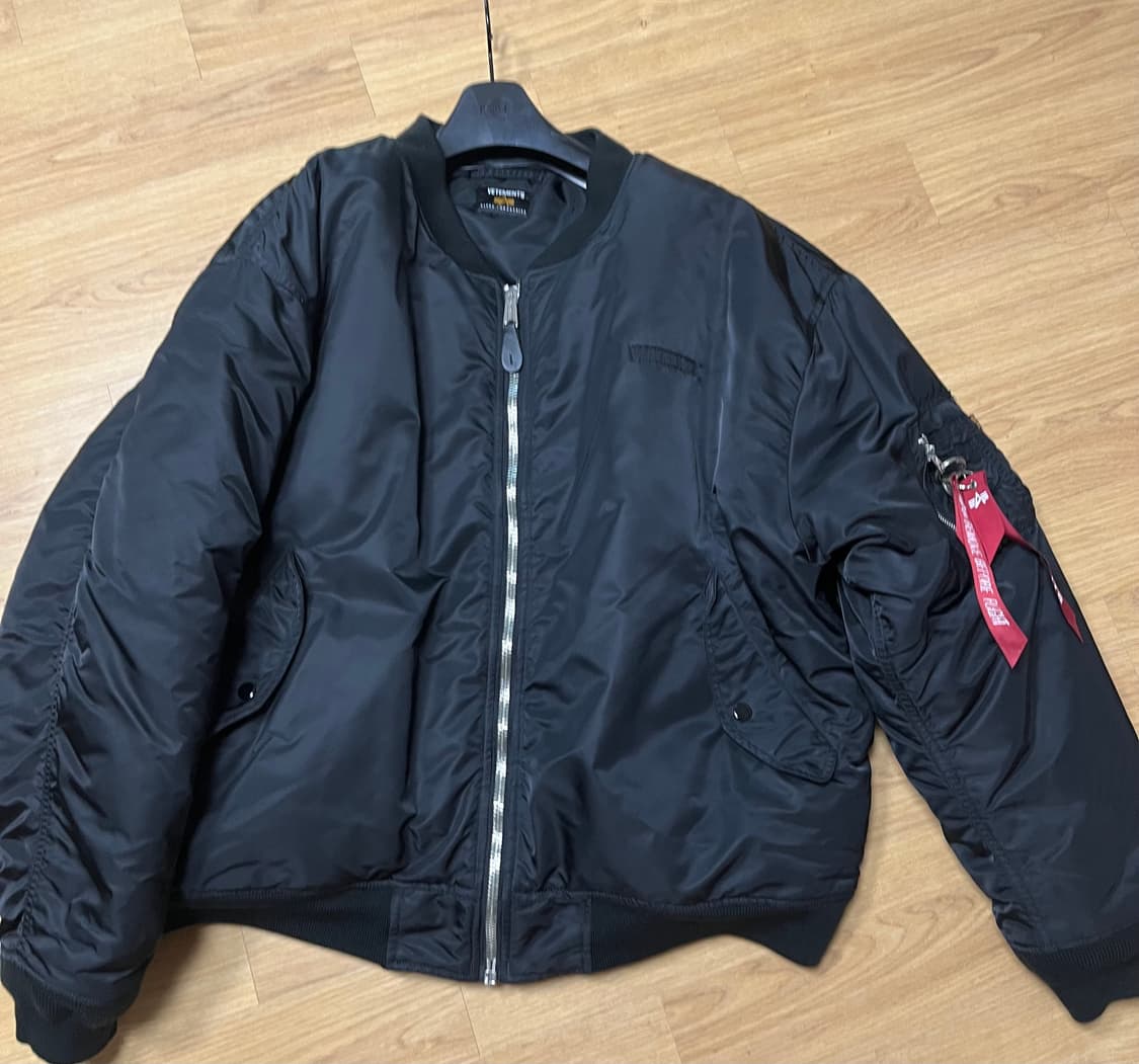 알파 베트멍 19fw ma-1 블랙 미디움 상품이미지2