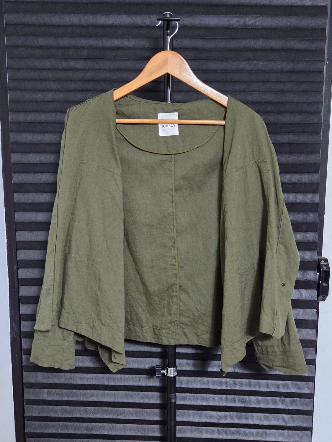 [스튜디오 톰보이] 린넨 코튼 투포켓 크롭 셔츠 자켓 | 00215 상품이미지5