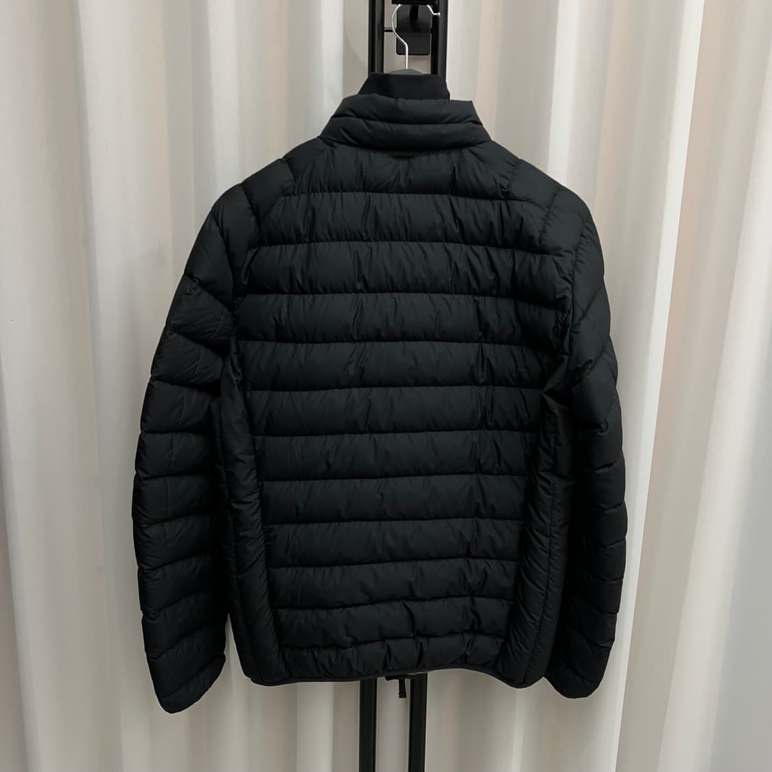 파라점퍼스 유고 경량패딩 M 블랙 상품이미지2
