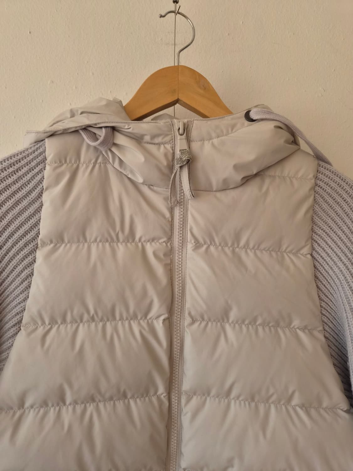 부루넬 여성 니트 배색후드패딩 40사이즈 상품이미지1